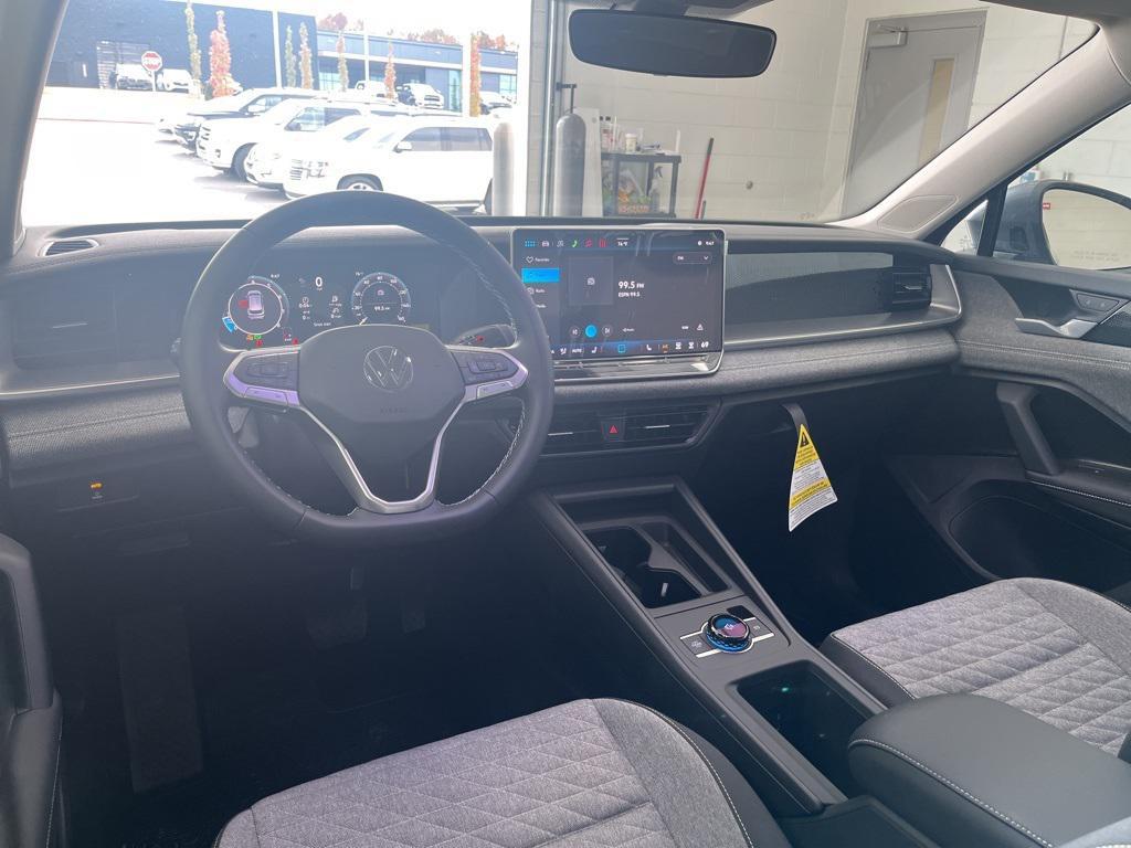 new 2026 Volkswagen Tiguan car, priced at $32,795