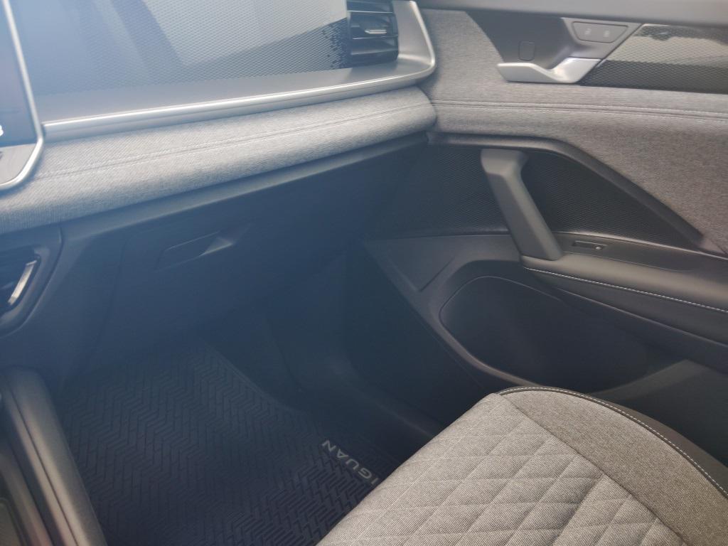 new 2026 Volkswagen Tiguan car, priced at $31,342