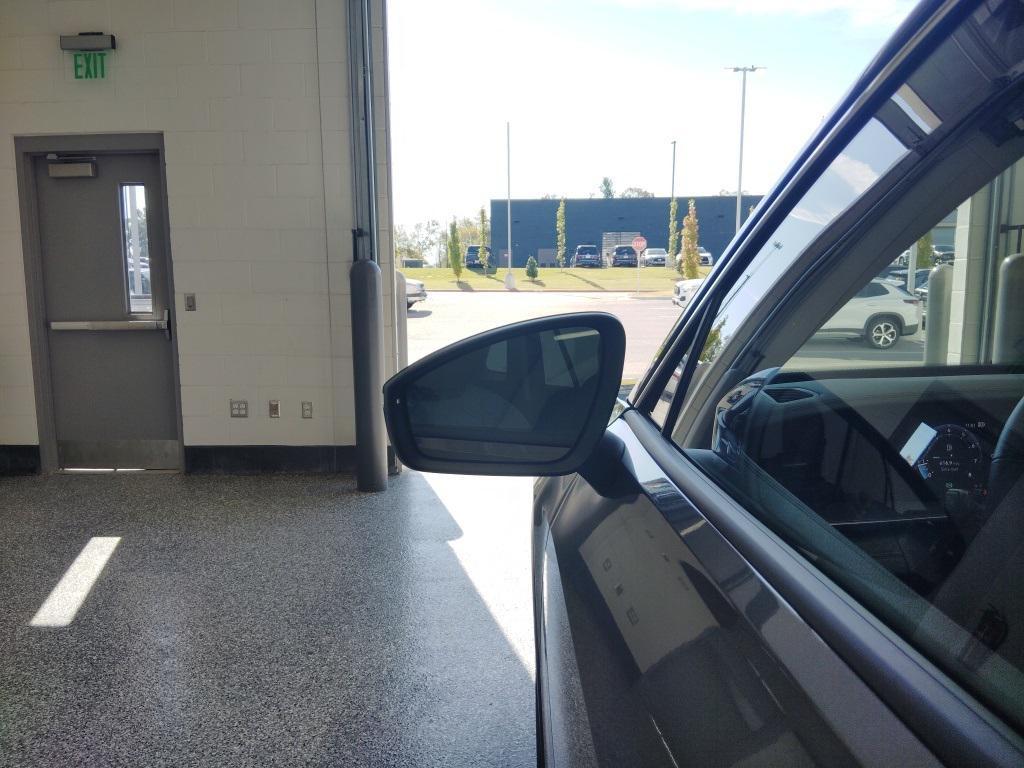 new 2026 Volkswagen Tiguan car, priced at $31,342