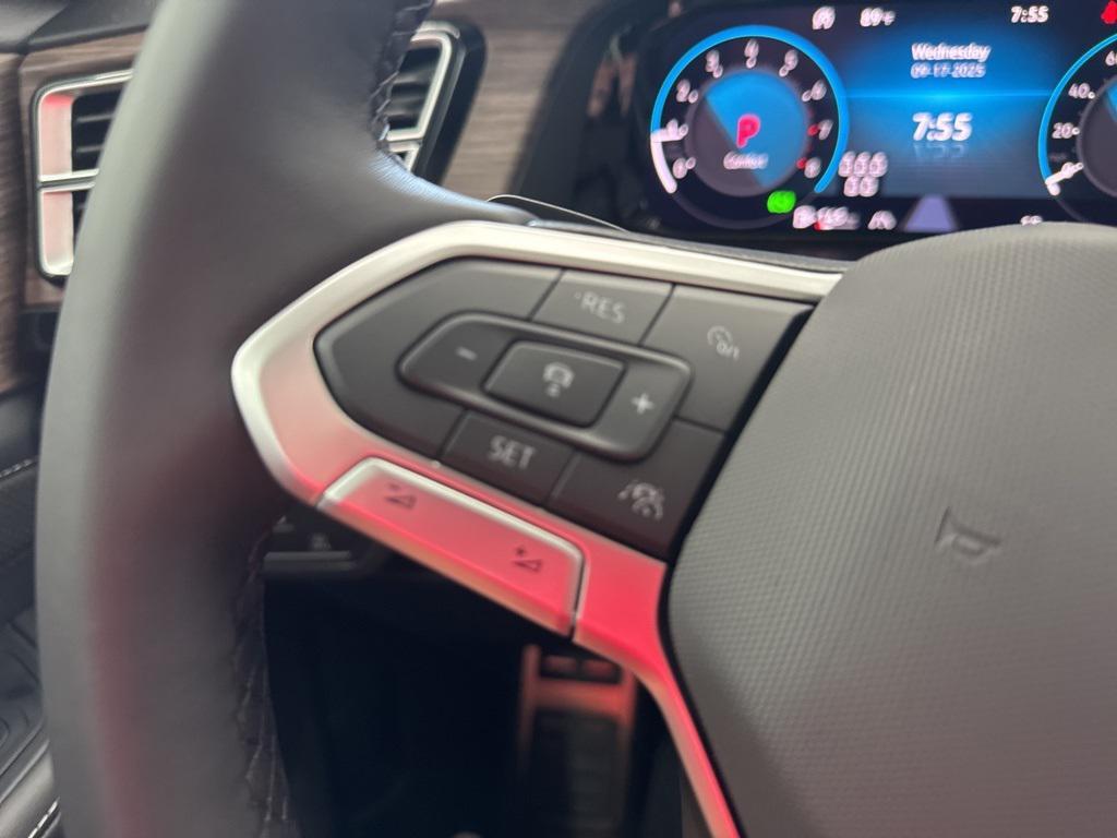 new 2026 Volkswagen Atlas car, priced at $55,591