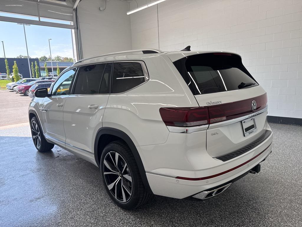 new 2026 Volkswagen Atlas car, priced at $55,591