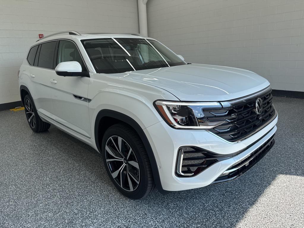 new 2026 Volkswagen Atlas car, priced at $55,591