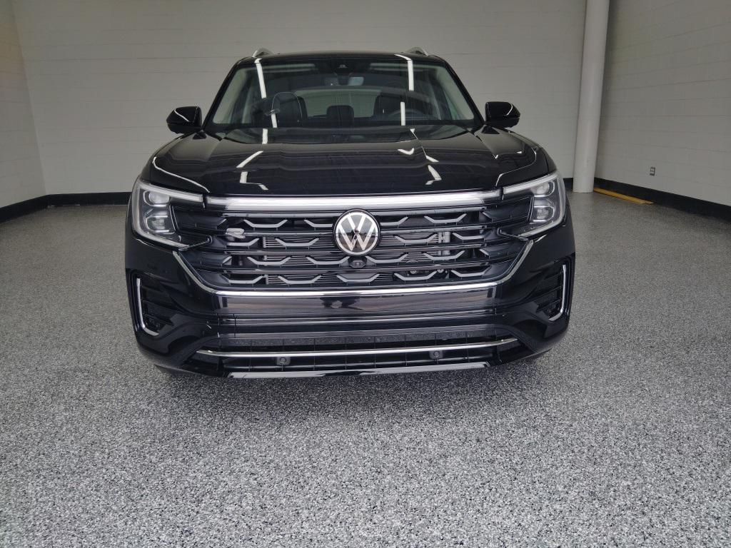 new 2026 Volkswagen Atlas car, priced at $55,136