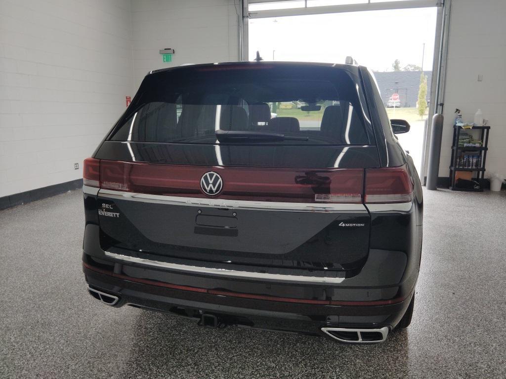 new 2026 Volkswagen Atlas car, priced at $55,136