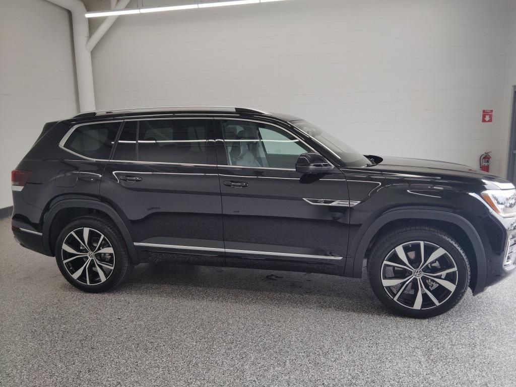 new 2026 Volkswagen Atlas car, priced at $55,136
