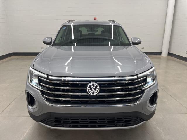 new 2025 Volkswagen Atlas car, priced at $42,931