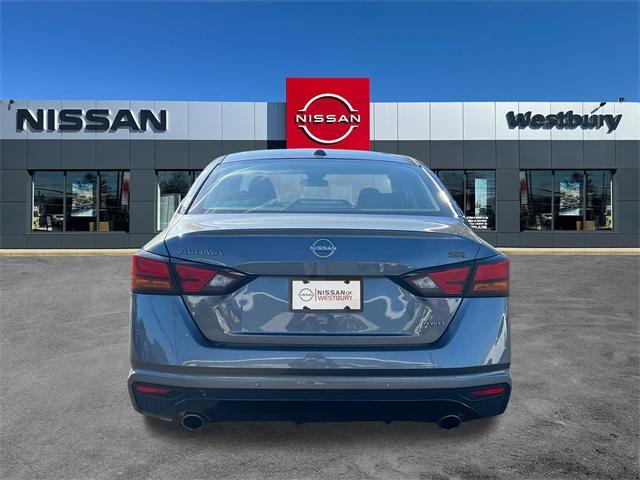used 2025 Nissan Altima car, priced at $23,301