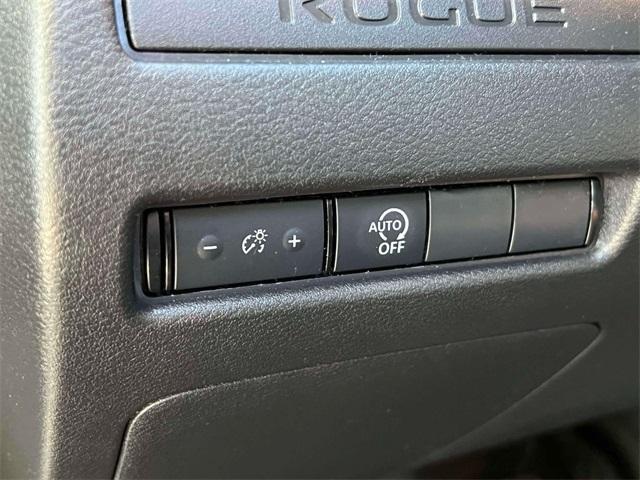 used 2025 Nissan Rogue car, priced at $22,301