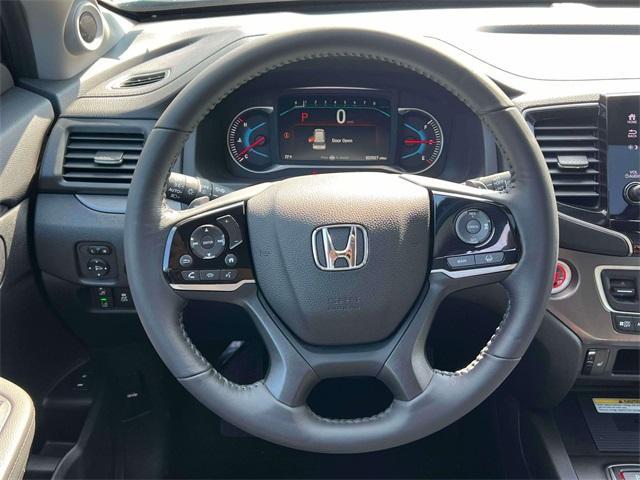 used 2022 Honda Pilot car, priced at $30,096