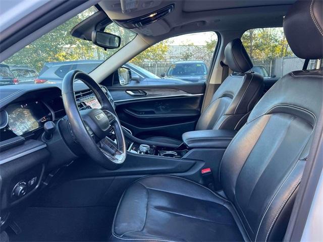 used 2022 Jeep Grand Cherokee car, priced at $22,997