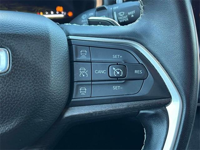 used 2022 Jeep Grand Cherokee car, priced at $22,997