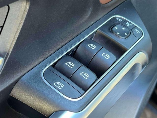 used 2022 Mercedes-Benz GLB 250 car, priced at $24,341