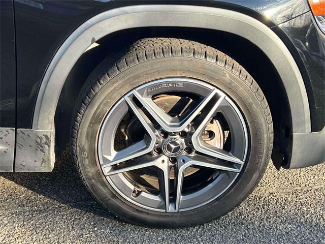 used 2022 Mercedes-Benz GLB 250 car, priced at $24,341