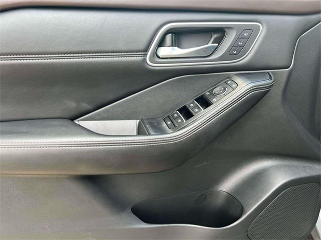 used 2021 Nissan Rogue car, priced at $15,201