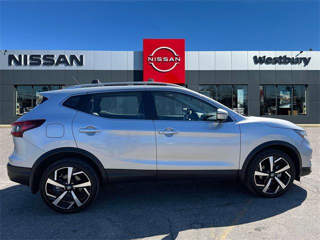 used 2021 Nissan Rogue Sport car, priced at $21,115