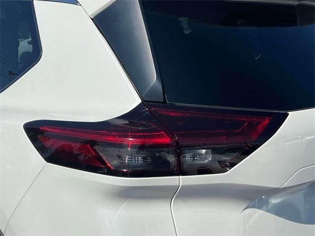 used 2022 Nissan Rogue car, priced at $15,941