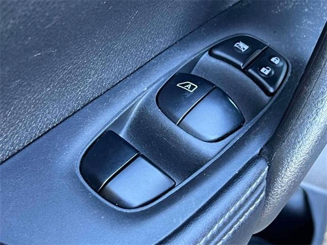 used 2019 Nissan Rogue car, priced at $12,956