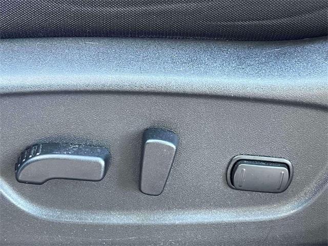 used 2019 Nissan Rogue car, priced at $12,956