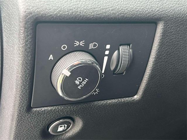 used 2018 Jeep Grand Cherokee car, priced at $14,181