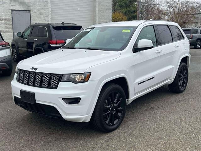 used 2018 Jeep Grand Cherokee car, priced at $14,181