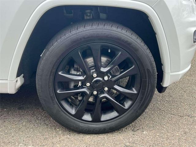 used 2018 Jeep Grand Cherokee car, priced at $14,181