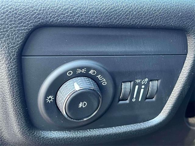 used 2022 Jeep Grand Cherokee L car, priced at $26,091