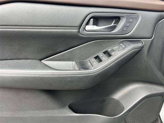 used 2023 Nissan Rogue car, priced at $17,332