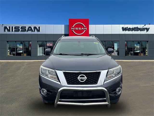 used 2013 Nissan Pathfinder car, priced at $8,400