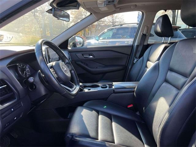 used 2023 Nissan Rogue car, priced at $18,152