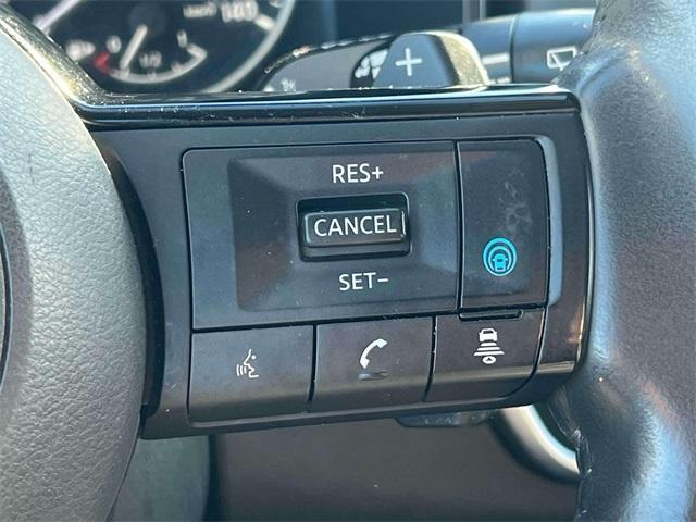 used 2023 Nissan Rogue car, priced at $18,152