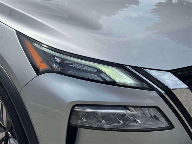 used 2021 Nissan Rogue car, priced at $15,536