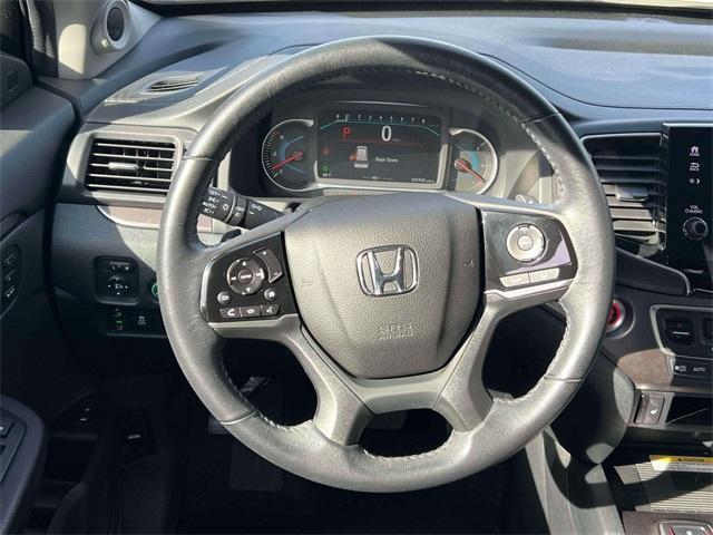 used 2022 Honda Pilot car, priced at $30,649