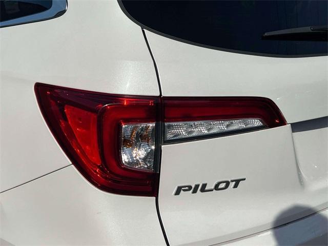 used 2022 Honda Pilot car, priced at $30,649