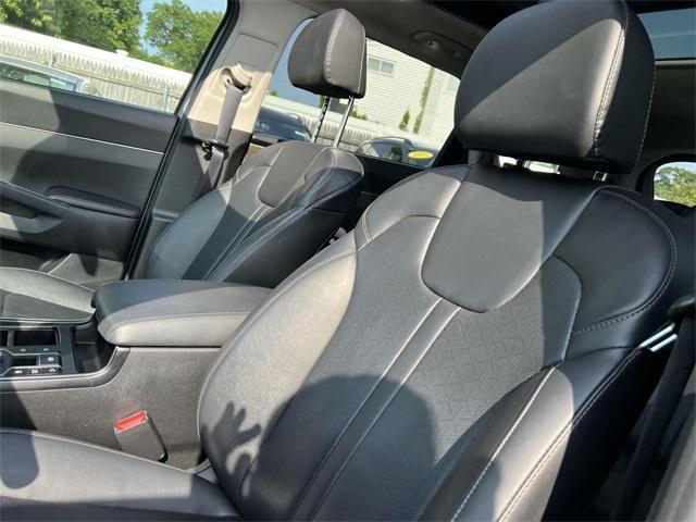 used 2022 Kia Sorento car, priced at $26,031