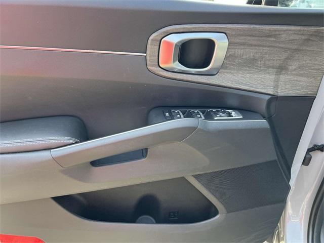 used 2022 Kia Sorento car, priced at $26,031