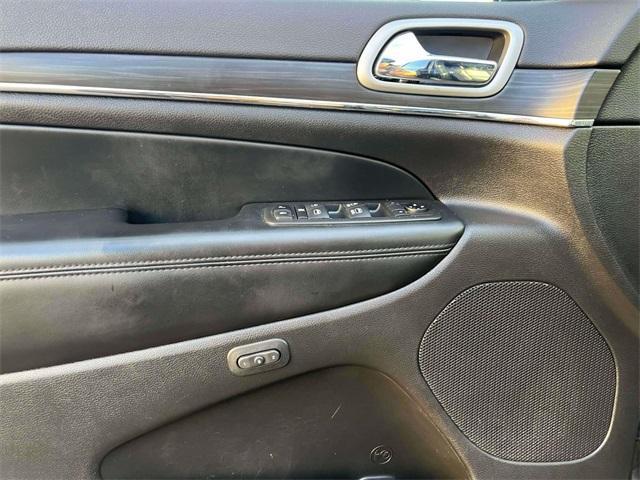 used 2021 Jeep Grand Cherokee car, priced at $23,301