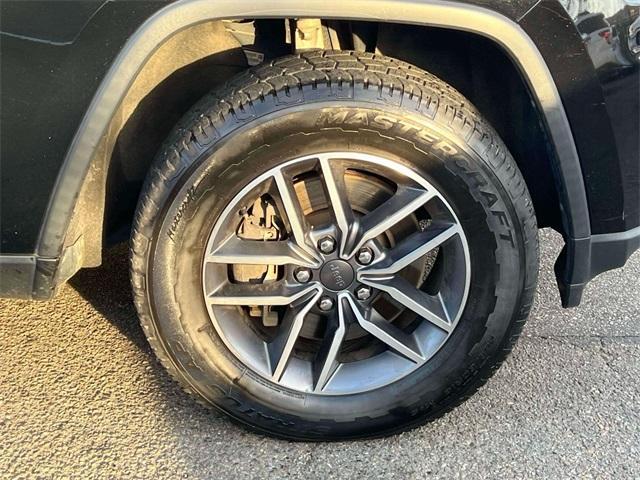 used 2021 Jeep Grand Cherokee car, priced at $23,301