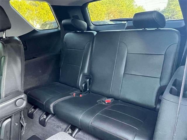 used 2019 Chevrolet Traverse car, priced at $19,693