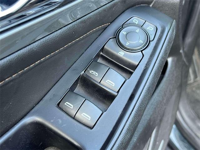 used 2019 Chevrolet Traverse car, priced at $19,693