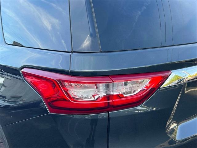 used 2019 Chevrolet Traverse car, priced at $19,693