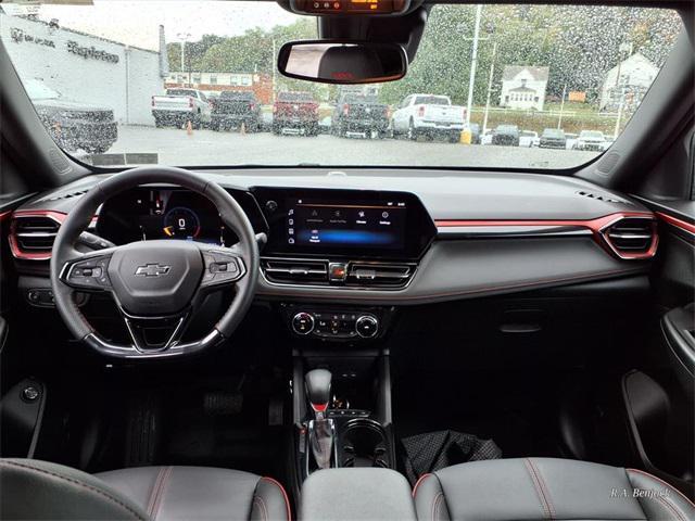 used 2025 Chevrolet TrailBlazer car, priced at $27,126