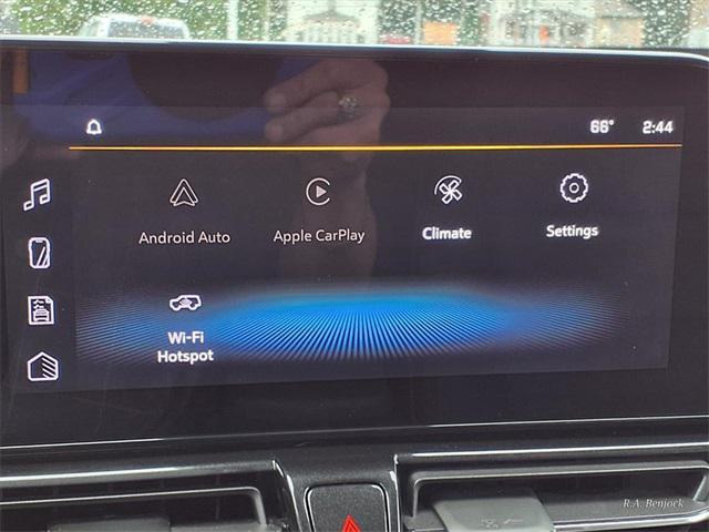 used 2025 Chevrolet TrailBlazer car, priced at $27,126