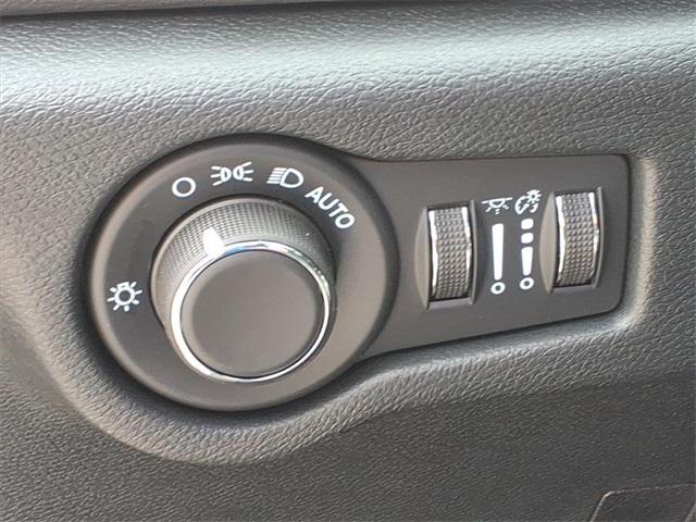 new 2026 Chrysler Voyager car, priced at $38,784