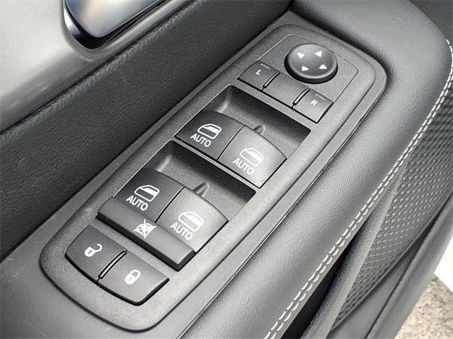 new 2026 Chrysler Voyager car, priced at $38,784