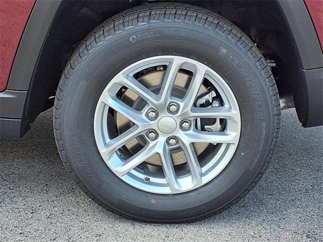 new 2025 Jeep Grand Cherokee L car, priced at $42,914