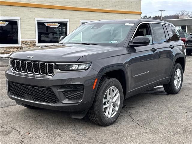 new 2025 Jeep Grand Cherokee car, priced at $40,981