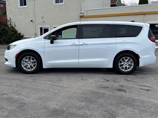 new 2025 Chrysler Voyager car, priced at $39,484