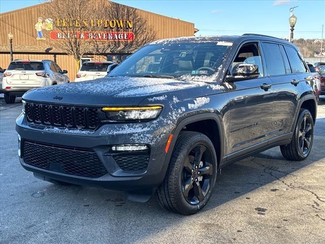 new 2025 Jeep Grand Cherokee car, priced at $49,158