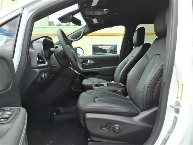 new 2026 Chrysler Voyager car, priced at $38,784