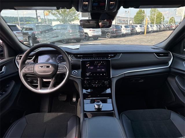 new 2025 Jeep Grand Cherokee L car, priced at $44,843